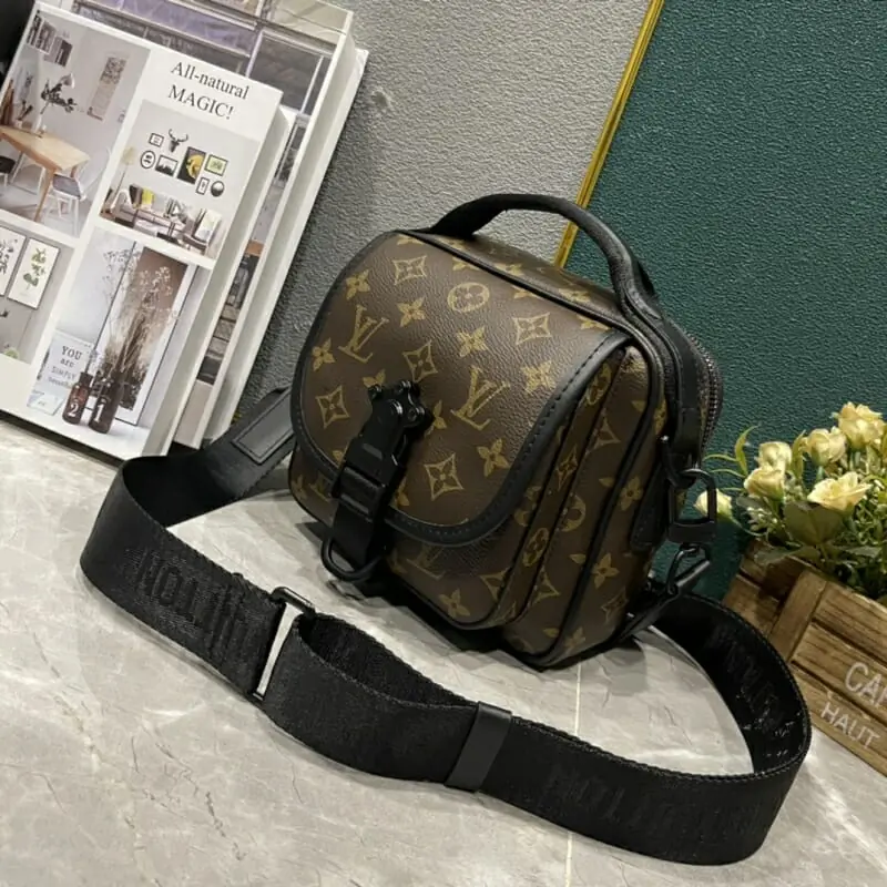 louis vuitton aaa homme mini sac a main s_12245ba1